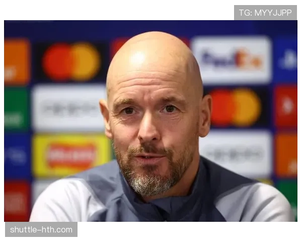 滕哈赫重塑防线体系,战术革新引领球队迈向新时代 滕哈赫重塑防线体系,战术革新引领球队迈向新时代