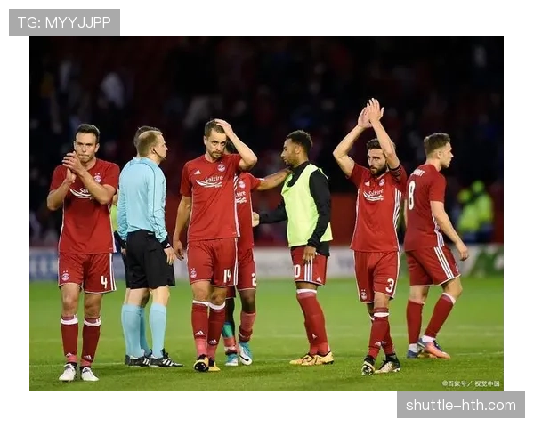 雷亚莱主场不败战绩延续,表现稳健令球迷见证精彩对决 雷亚莱主场不败战绩延续,表现稳健令球迷见证精彩对决